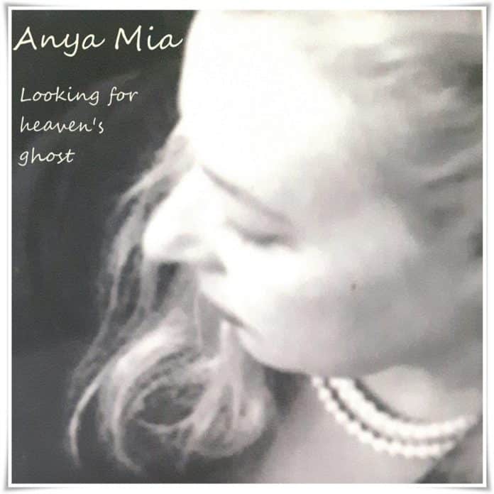 Looking for Heavens Ghost EP cover - Anya Wassenberg